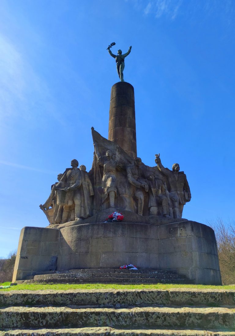 Pamätník východoslovenského roľníckeho povstania