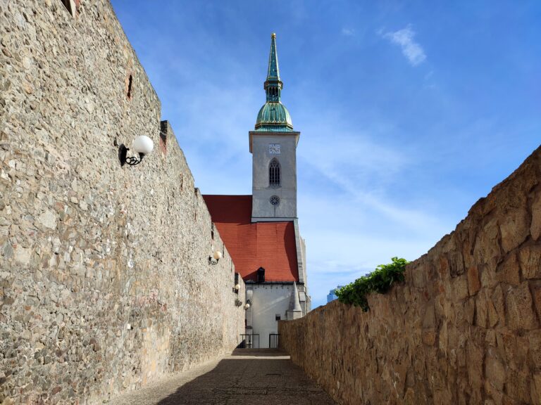 Bratislavské mestské hradby