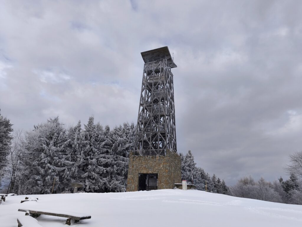 Rozhľadňa Veľký Lopeník